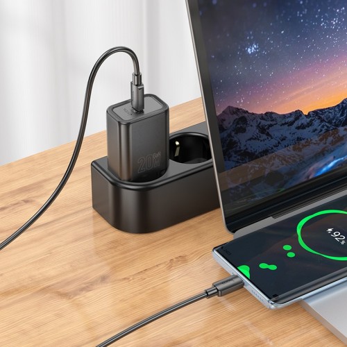 Įkroviklis Hoco N60 20W GaN USB-C + USB-C to USB-C cable 1.0m baltas