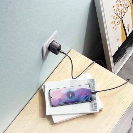 Įkroviklis Ugreen CD250 25W USB-C + USB-C to USB-C cable 2.0m juodas