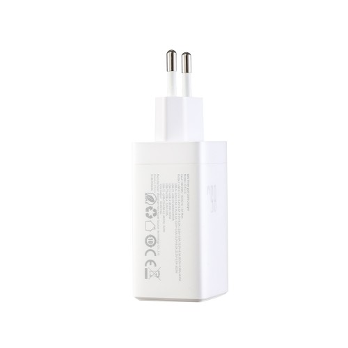 Įkroviklis Joyroom JR-TG10 GaN 65W 2xUSB-C/USB-A + USB-C to USB-C 100W 1.2m cable baltas